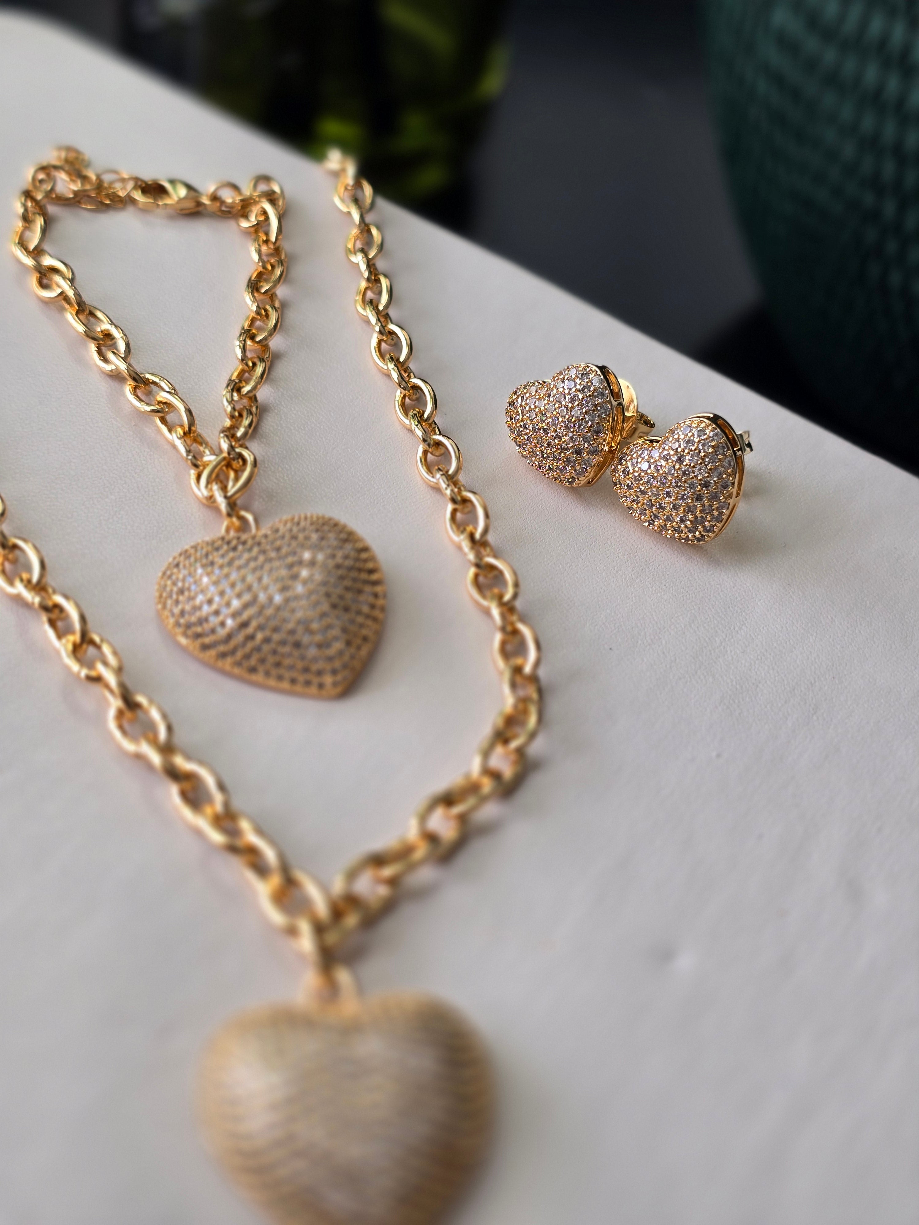 Conjunto colar , brinco e pulseira