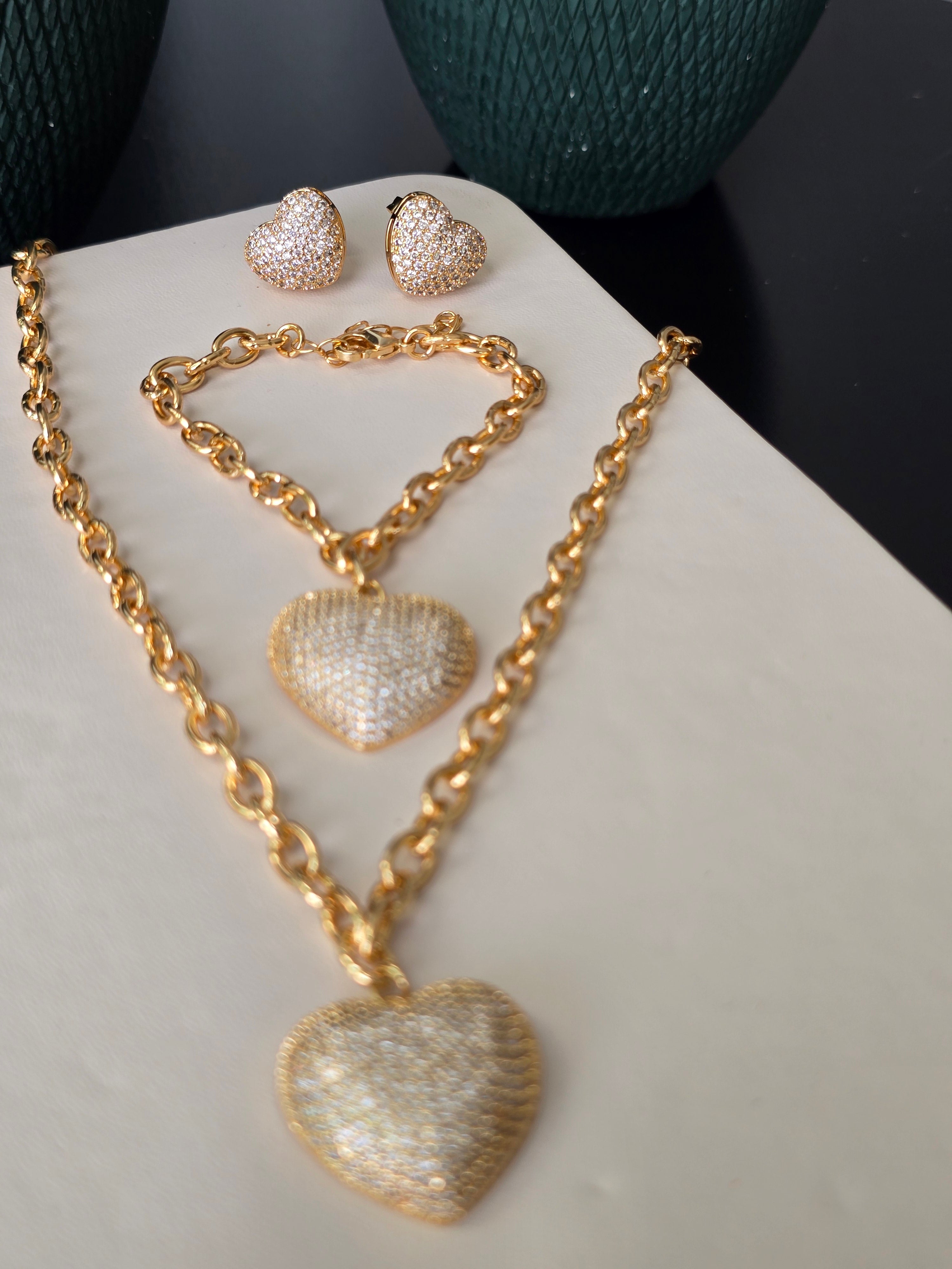 Conjunto colar , brinco e pulseira