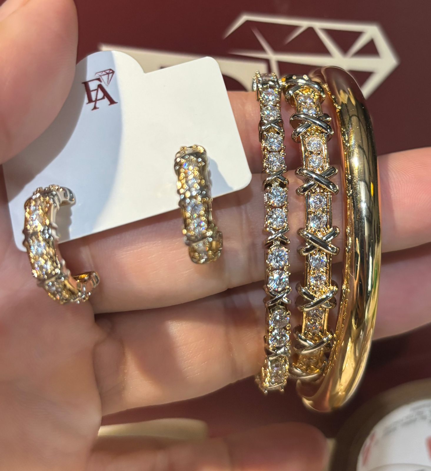 Kit bracelete com brinco